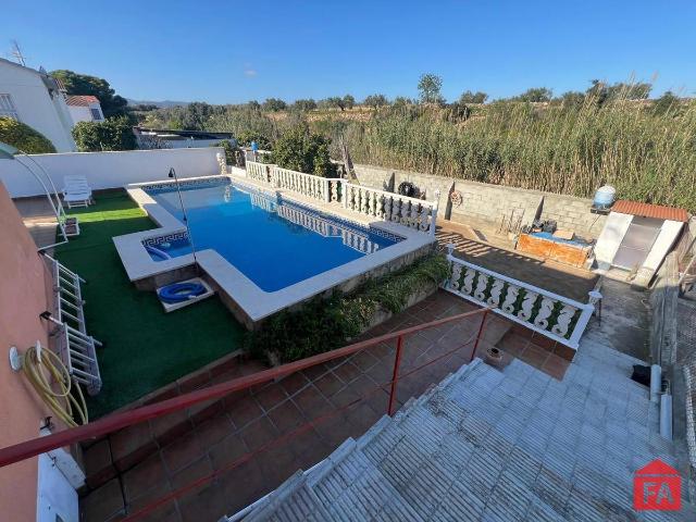 Villa en venta en Albinyana, Raval de Bonastre