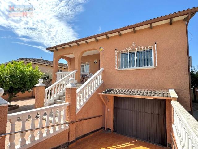 Villa en venta en Albinyana, Raval de Bonastre