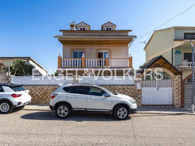 Chalet en venta en Raval de Bonastre, Baix Penedès