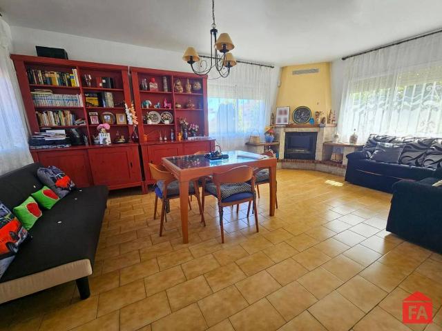 Chalet en venta en Raval de Bonastre, Baix Penedès