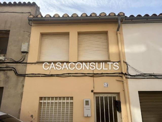 Chalet en venta en Albocàsser, Castelló / Castellón