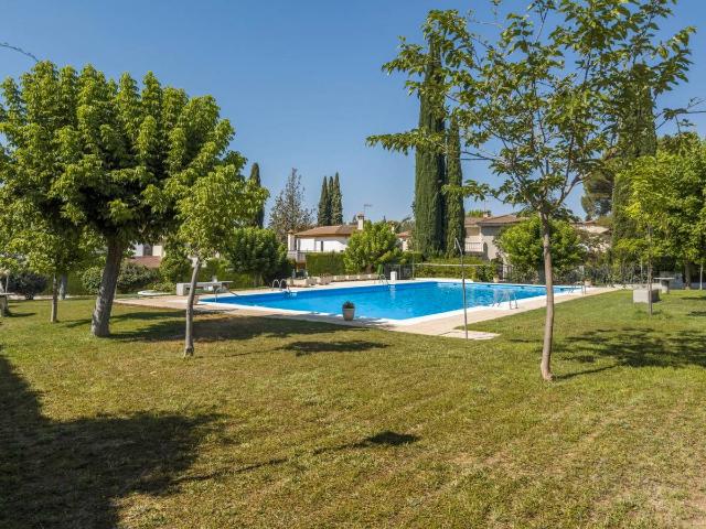 Villa en venta en Albolote