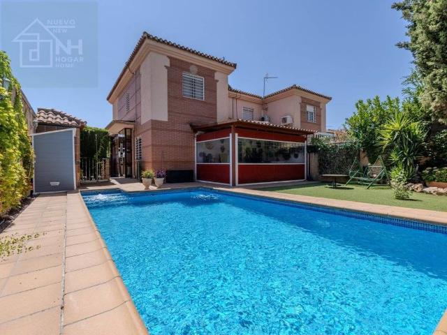 Chalet en venta en Albolote, Granada