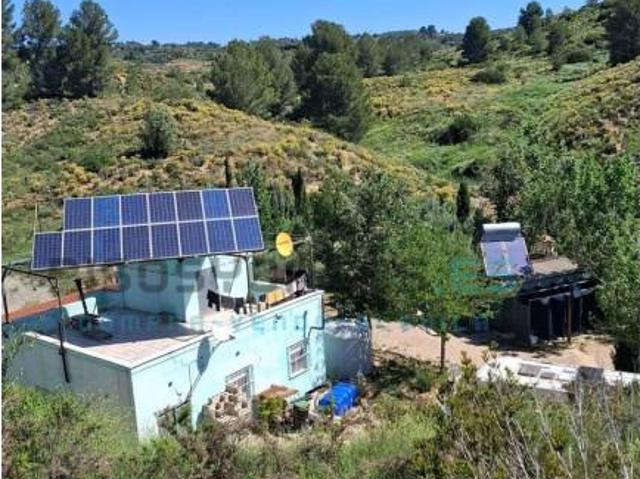 Chalet en venta en La Hoya de Buñol, Valencia