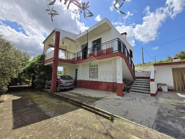 Chalet en venta en La Hoya de Buñol, Valencia