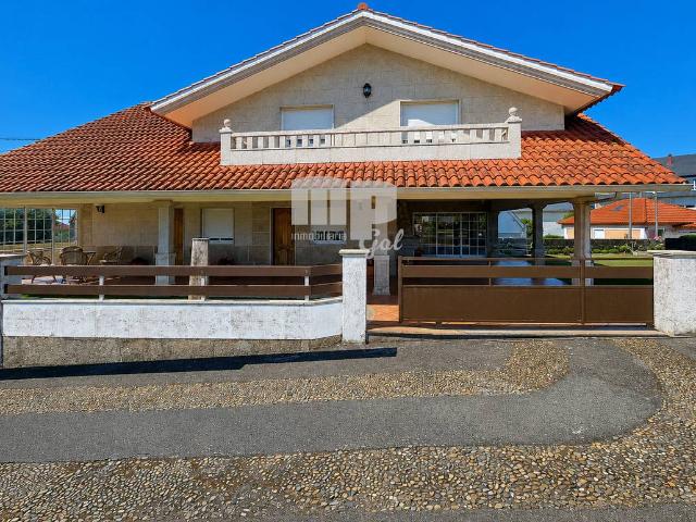 Chalet en venta en Vigo