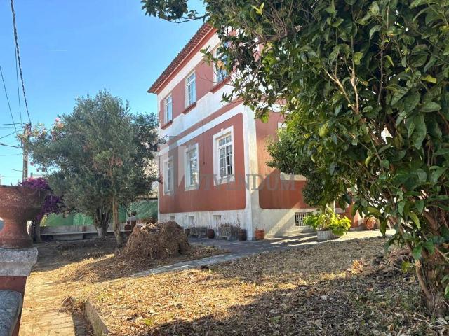 Chalet en venta en Vigo