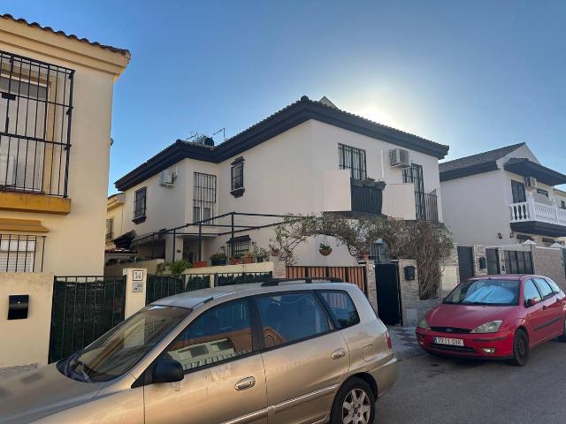 Chalet en venta en Alcalá Del Río, Andalucía