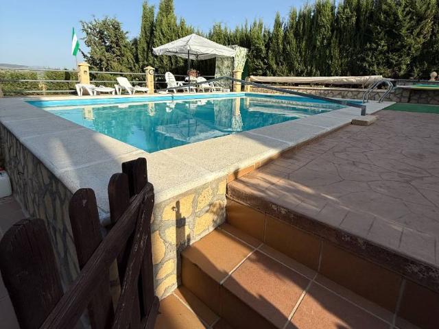 Chalet en venta en Barrio de las Cruces, Alcalá La Real