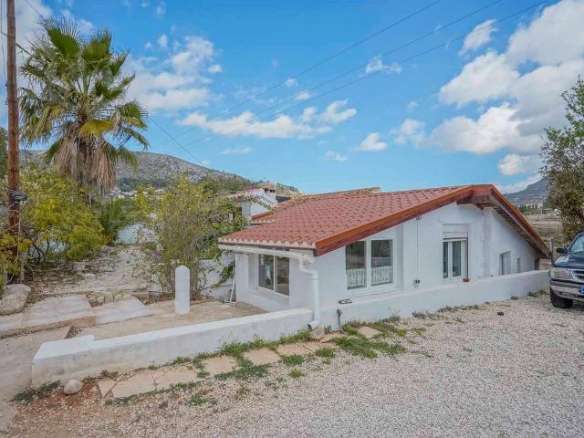 Villa en venta en Alcalalí, Urbanització la Solana Gardens