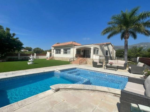 Chalet en venta en Montsià, Catalunya