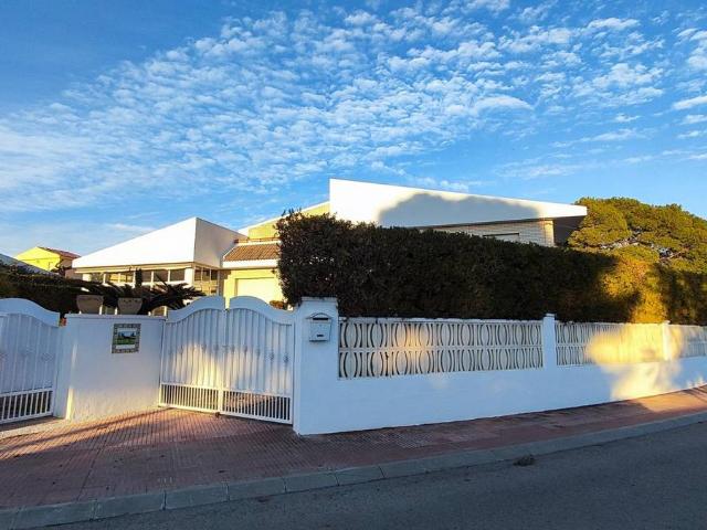 Villa en venta en Alcanar