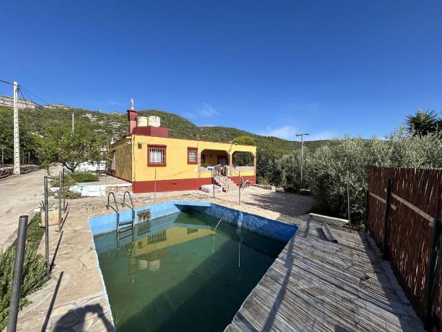 Chalet en venta en Alcanar, Tarragona