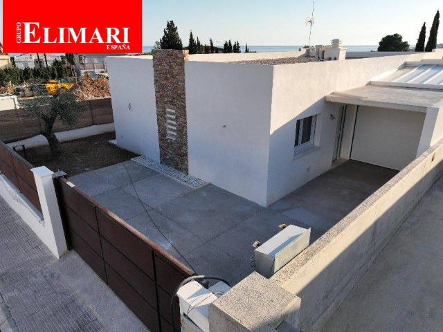 Villa en venta en Alcanar