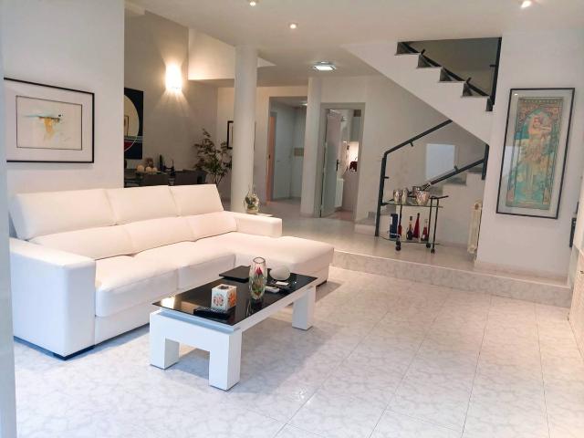 Chalet en venta en Alcantarilla