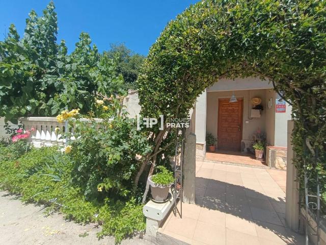 Villa en venta en Alcarràs