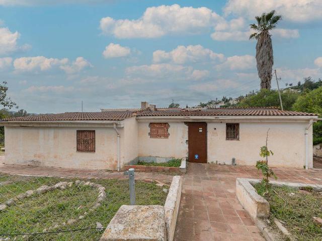 Chalet en venta en Alcaucín