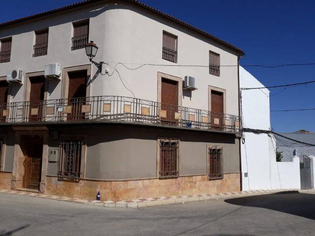 Chalet en venta en Alcaudete, Andalucía