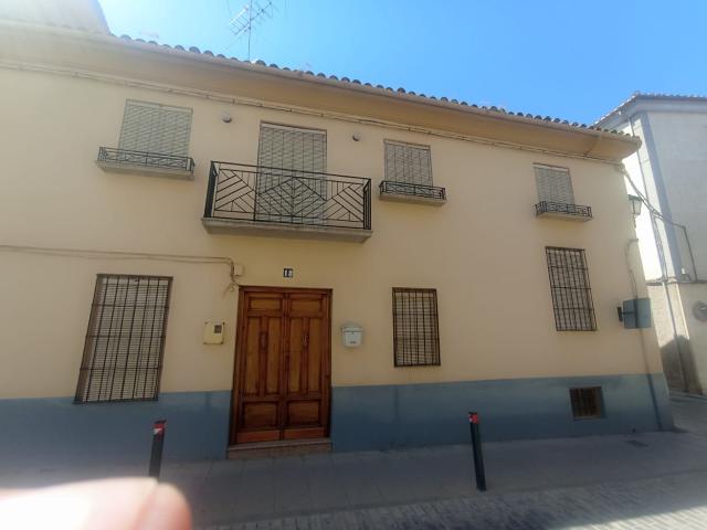 Villa en venta en Alcaudete