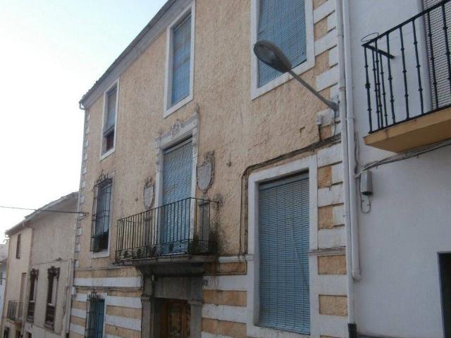 Villa en venta en Alcaudete