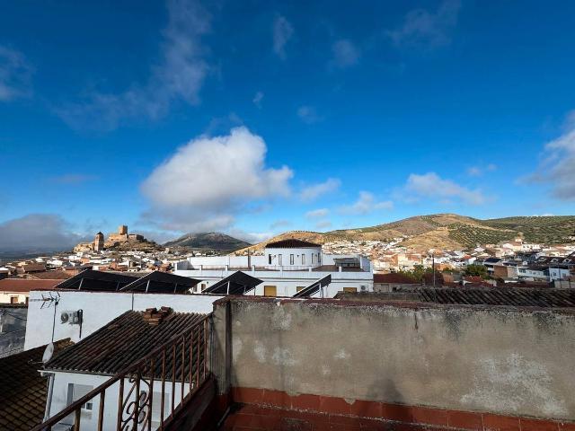 Chalet en venta en Alcaudete, Jaén