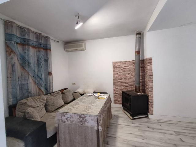 Villa en venta en Alcaudete