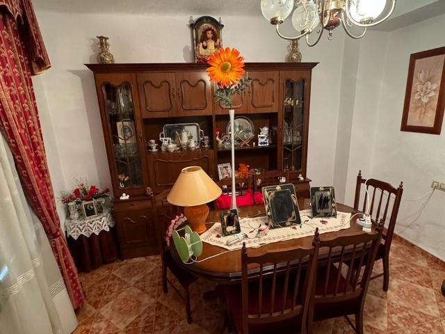 Villa en venta en Alcaudete