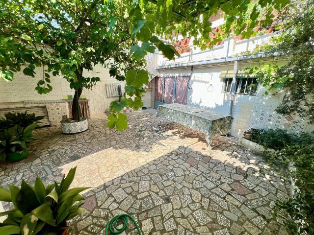Chalet en venta en Alcaudete De La Jara, Castilla-La Mancha