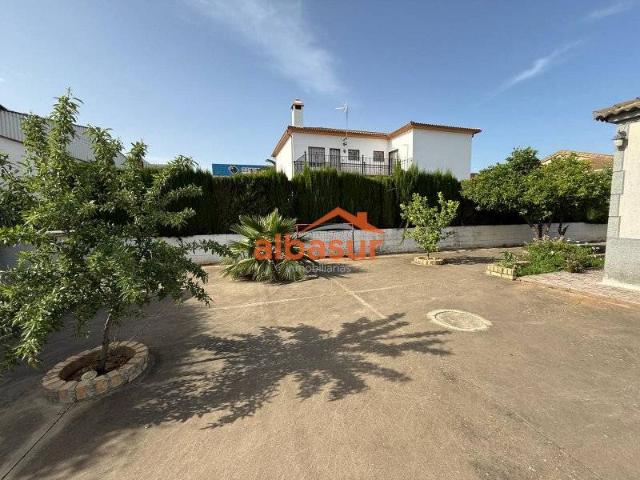 Chalet en venta en Córdoba, Andalucía