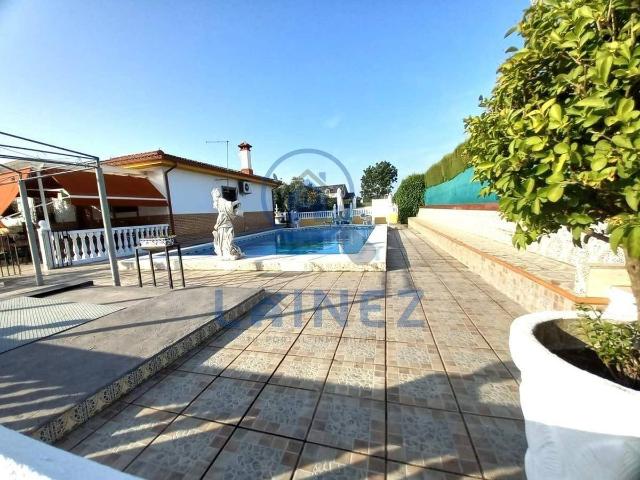 Chalet en venta en Córdoba, Andalucía