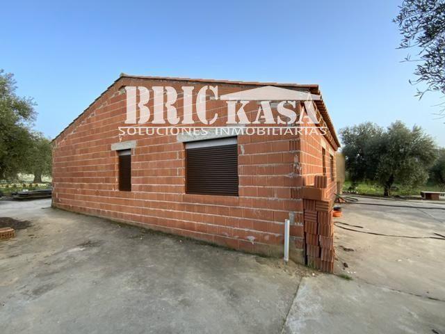 Villa en venta en Alcuéscar