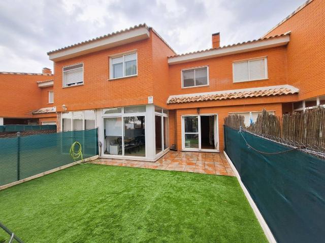 Villa en venta en Aldeamayor De San Martín