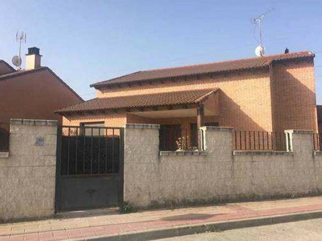 Villa en venta en Aldeamayor De San Martín