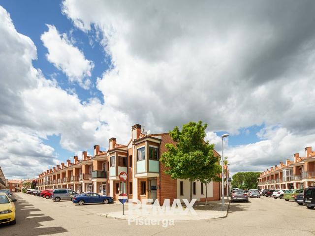 Chalet en venta en Aldeamayor De San Martín, Castilla y León