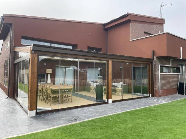 Chalet en venta en Aldeamayor De San Martín, Castilla y León