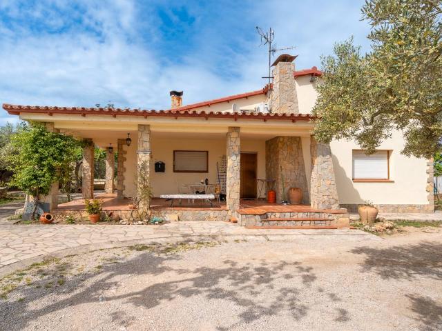 Villa en venta en Aldover