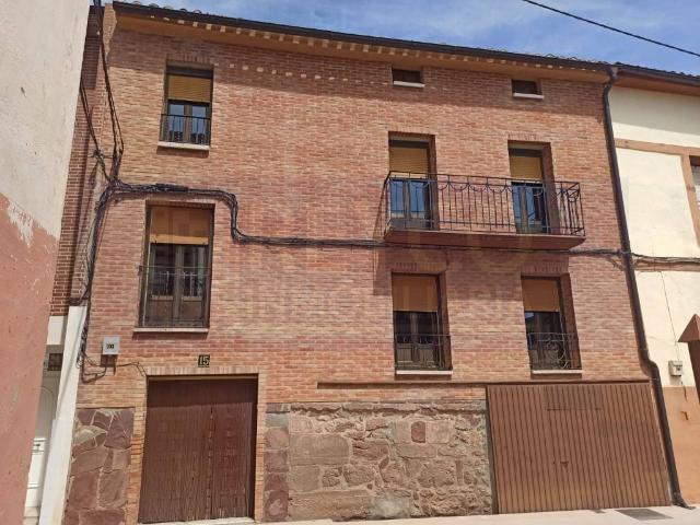 Chalet en venta en Alesanco, La Rioja
