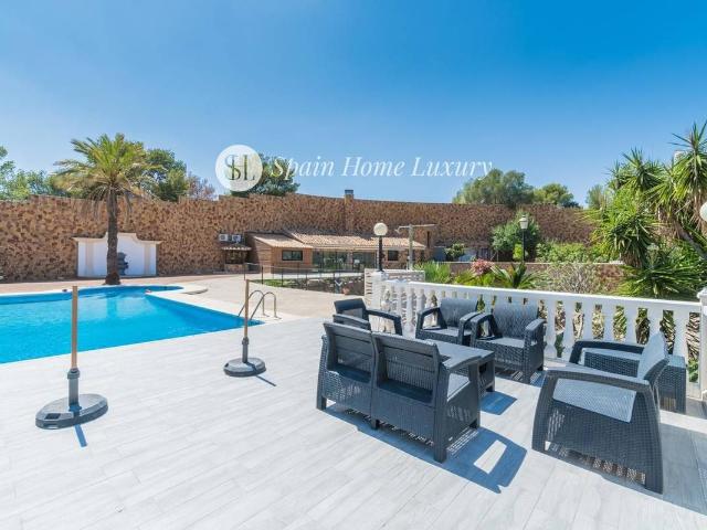 Villa en venta en Puçol