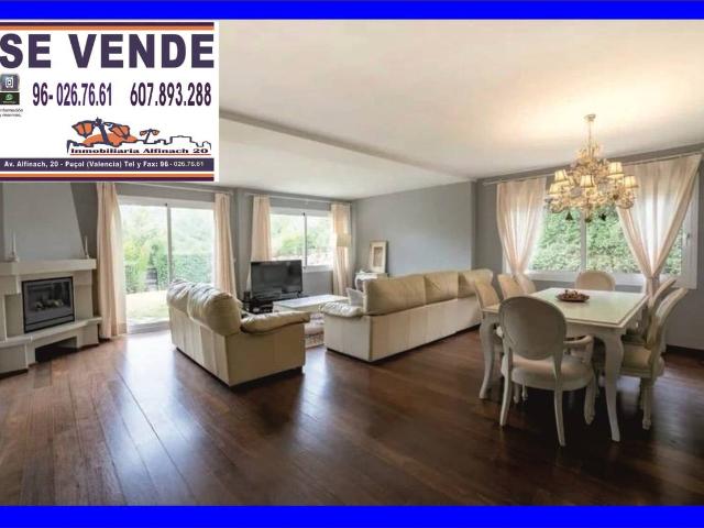 Chalet en venta en l'Horta Nord, Valencia