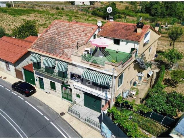 Villa en venta en Alfoz