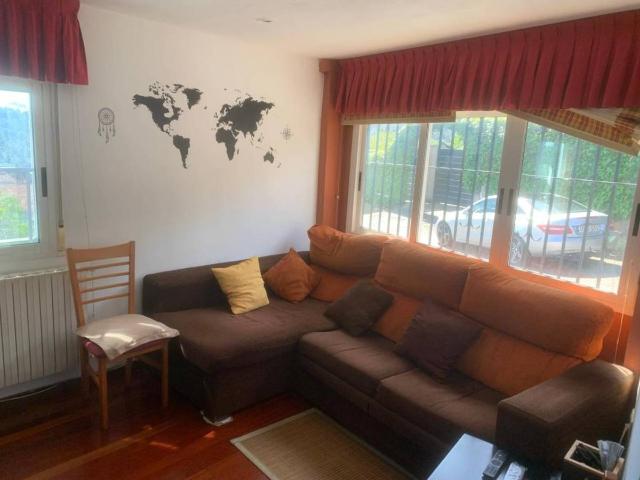 Villa en venta en Alfoz
