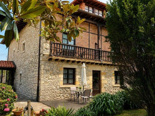 Chalet en venta en Fresnedo, Alfoz De Lloredo