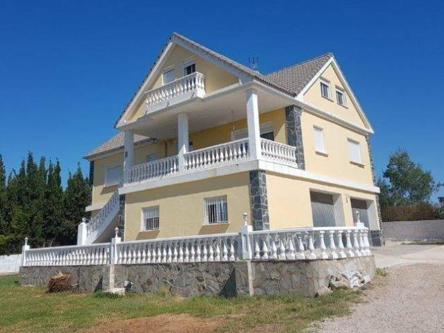 Chalet en venta en la Ribera Alta, Valencia
