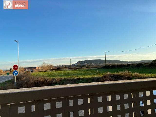 Chalet en venta en Alguaire, Lleida