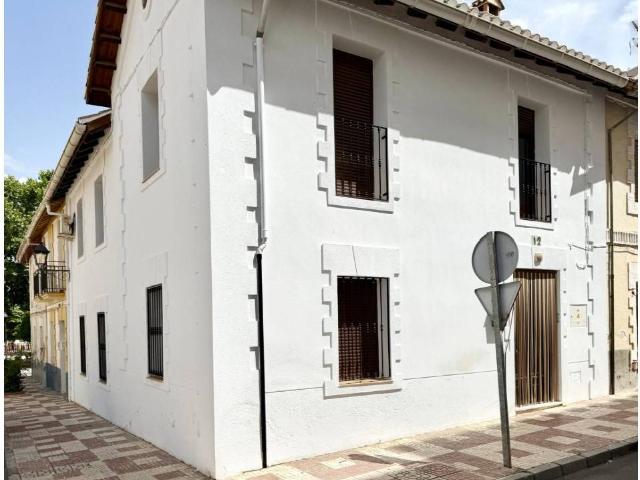 Villa en venta en Alhama De Granada