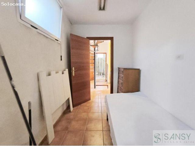 Casa en venta en Tàrbena, Valencia