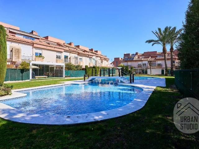 Chalet en venta en Casco Antiguo - Santa Cruz - Ayuntamiento, l'Alacantí