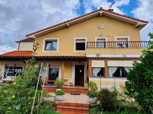 Chalet en venta en Correos, Santander