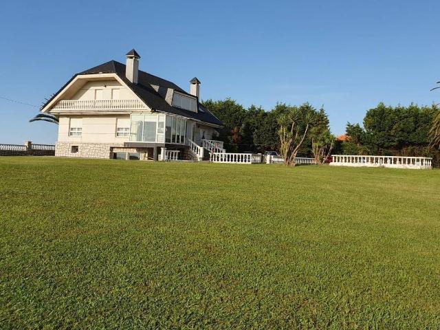 Chalet en venta en Correos, Santander
