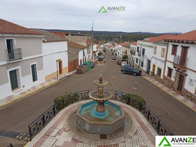 Villa en venta en Aljucén